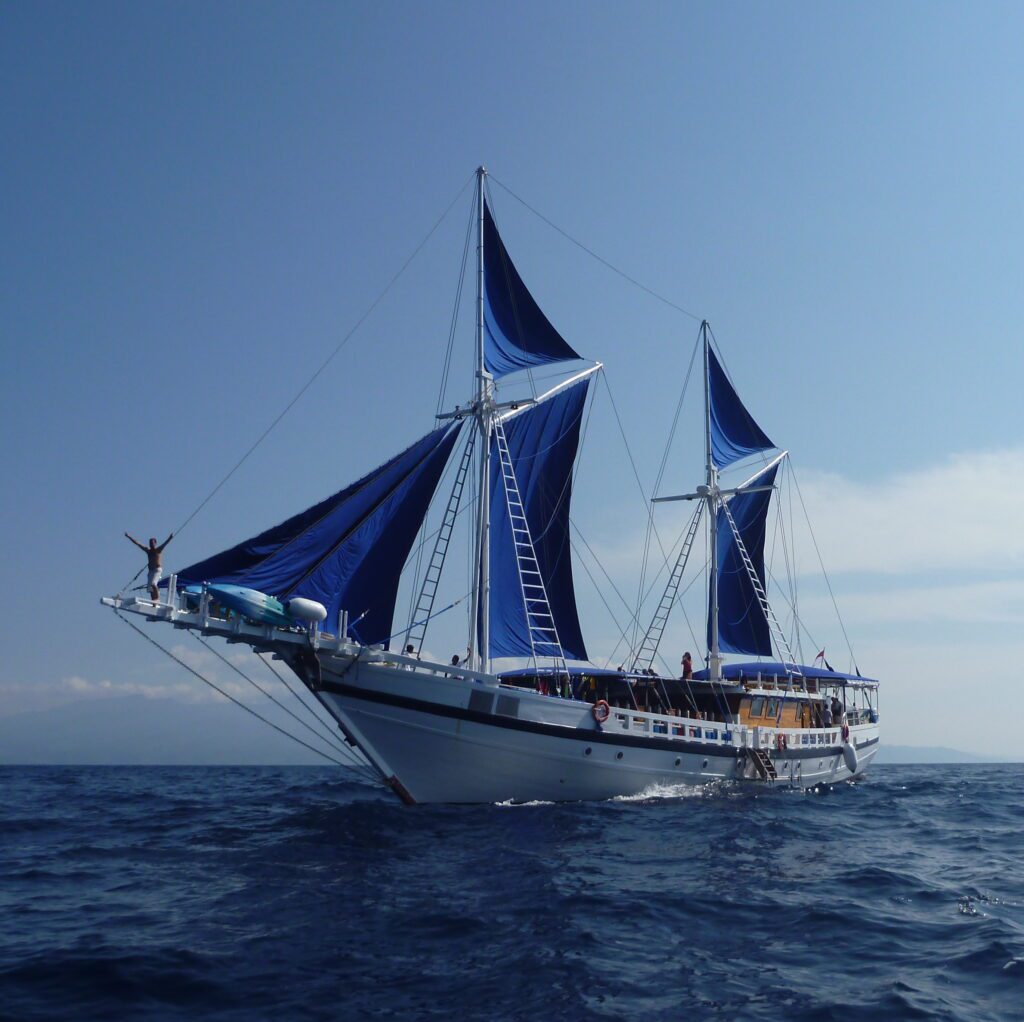 How to Pack For a Scuba Diving Holiday